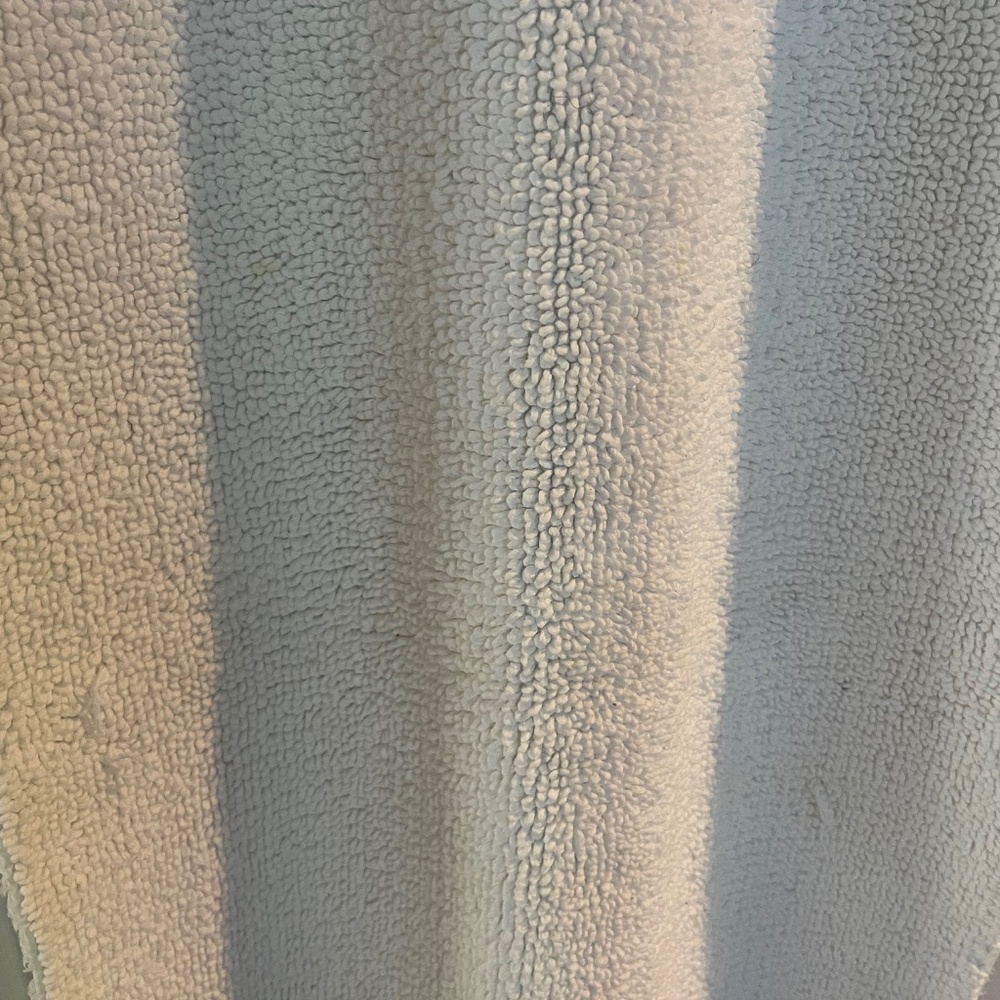 Pottery Barn Bath Mat - Picture 12 of 16